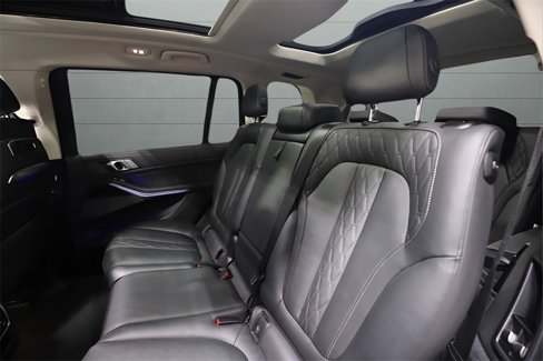 Used 2023 BMW X7 xDrive40i w/ Premium Package image 37