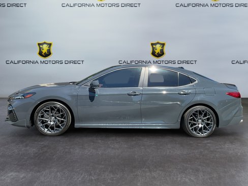 Used 2025 Toyota Camry XSE image 5