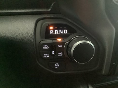 New 2026 RAM 1500 4x4 Crew Cab image 22