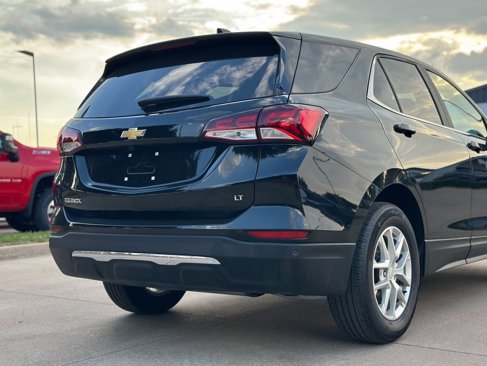 Used 2023 Chevrolet Equinox LT image 15