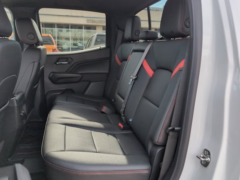 New 2025 Chevrolet Colorado Z71 w/ Technology Package image 32