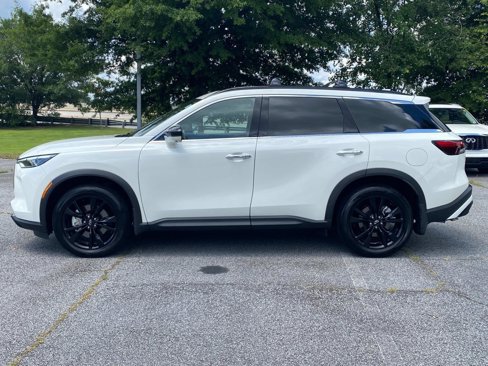 Certified 2025 INFINITI QX60 Luxe w/ Black Edition image 2
