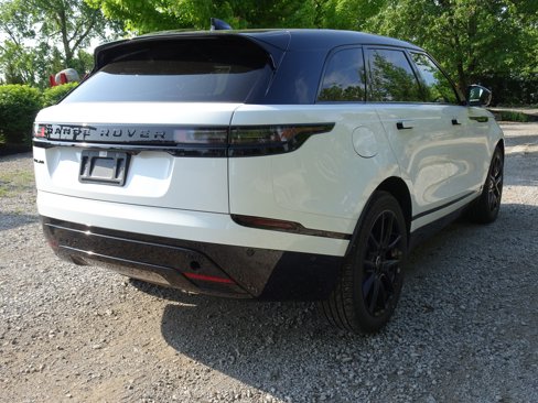 New 2026 Land Rover Range Rover Velar Dynamic SE image 10