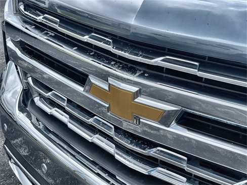 Used 2022 Chevrolet Silverado 1500 LTZ image 17