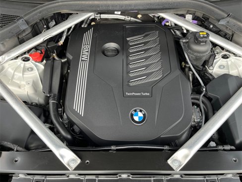 Certified 2022 BMW X5 xDrive40i w/ Parking Assistance Package image 33