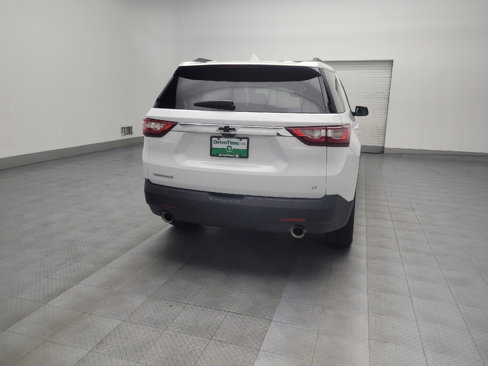 Used 2020 Chevrolet Traverse LT w/ LT Premium Package image 7