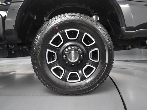 Used 2024 Ford F250 Platinum image 13