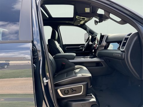New 2025 RAM 1500 Laramie image 10