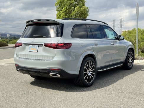 New 2026 Mercedes-Benz GLS 580 4MATIC image 8