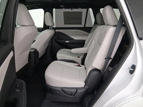 New 2026 Lexus TX 350 FWD image 12