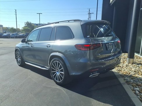 New 2026 Mercedes-Benz GLS 580 4MATIC image 4