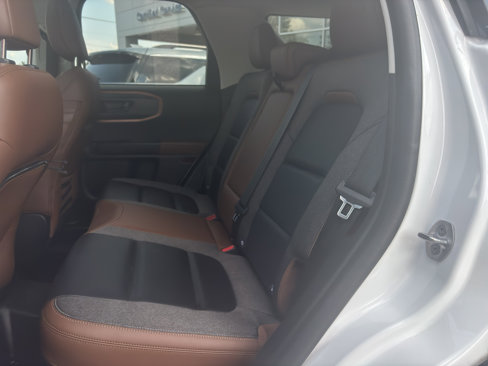 Used 2022 Ford Bronco Sport Outer Banks w/ Tech Package image 12