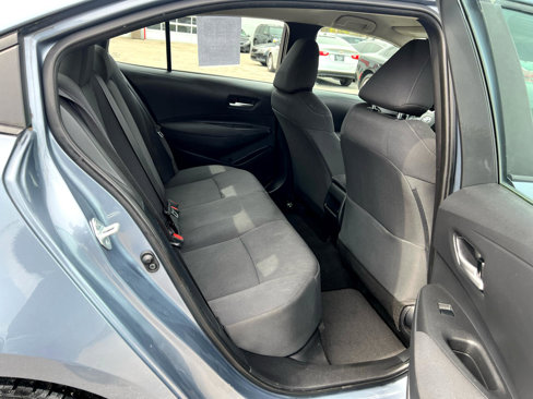 Used 2021 Toyota Corolla LE image 12