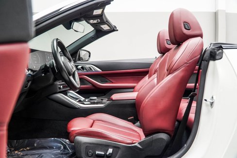 Used 2024 BMW 440i xDrive Convertible w/ Premium Package image 34
