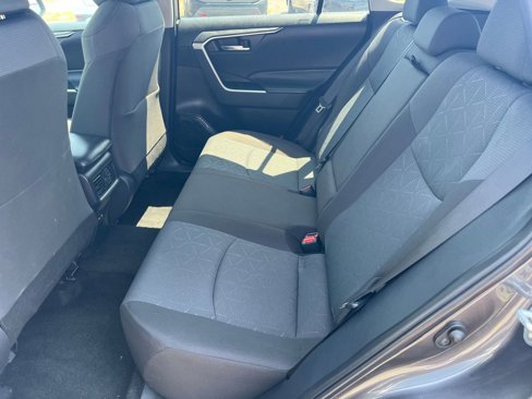 Used 2024 Toyota RAV4 XLE image 23