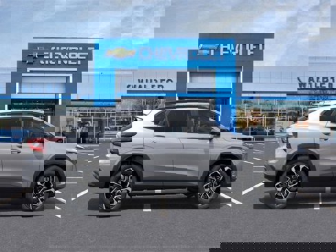 New 2025 Chevrolet Trax RS image 5