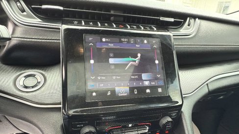 Used 2024 Jeep Grand Cherokee L Laredo image 19