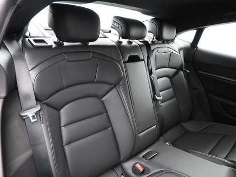 Certified 2026 Porsche Taycan image 12