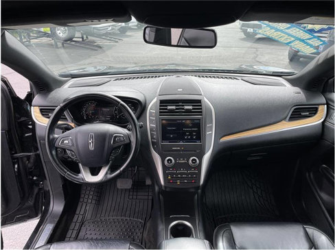Used 2015 Lincoln MKC AWD w/ Equipment Group 101A Select image 10