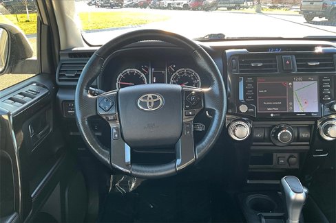 Used 2024 Toyota 4Runner TRD Off-Road Premium image 5