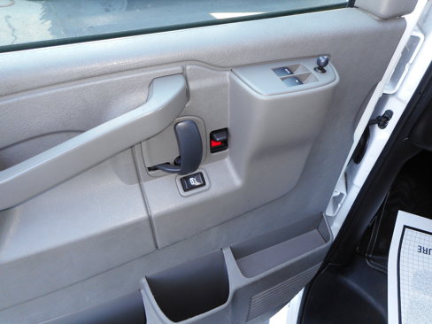 Used 2016 Chevrolet Express 3500 LT w/ LT Preferred Equipment Group image 15