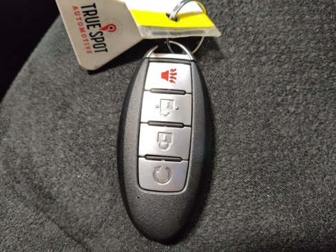 Used 2020 Nissan Murano SV w/ Cargo Package image 32