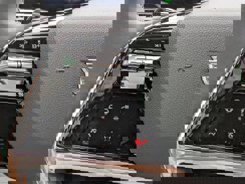 New 2026 Cadillac Vistiq Sport w/ LPO, Floor Liner Package image 31