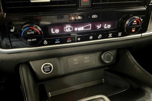 Certified 2021 Nissan Rogue SL w/ Premium Package image 26