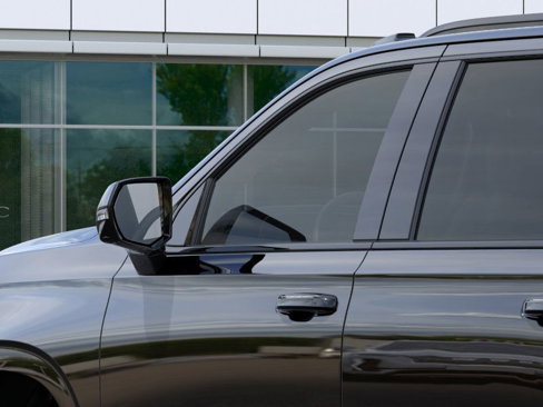 New 2025 Cadillac Escalade ESV Sport Platinum w/ LPO, ONYX Package image 36