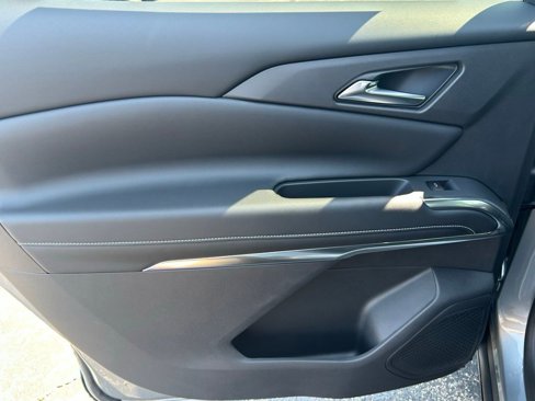 New 2026 Chevrolet Traverse LT w/ Sun and Wheel Package image 21