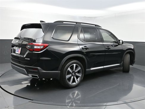Used 2024 Honda Pilot Touring image 27