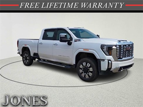 Used 2024 GMC Sierra 3500 Denali w/ Technology Package image 1