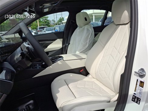 Used 2026 BMW 530i xDrive w/ Executive Package image 12