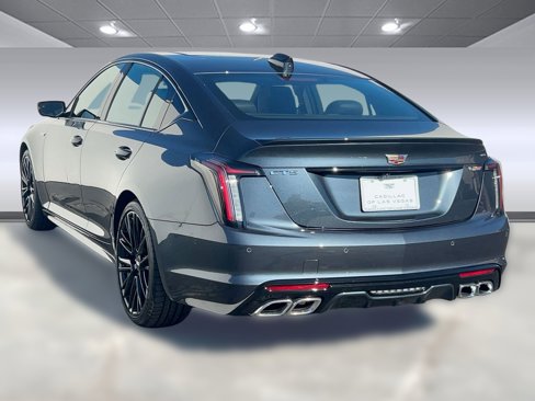 New 2026 Cadillac CT5 V image 2