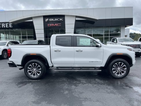New 2026 GMC Canyon Denali image 2