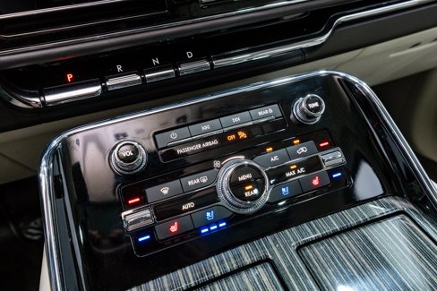 Used 2024 Lincoln Navigator Black Label image 26