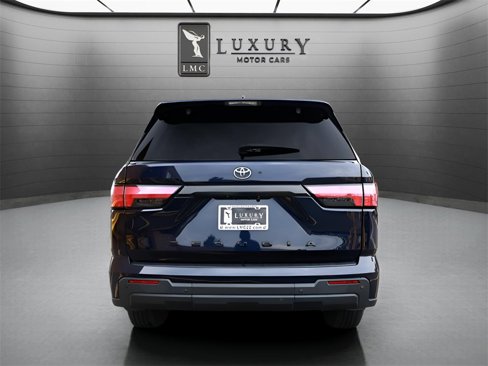 Used 2023 Toyota Sequoia SR5 w/ SR5 Premium Package image 6