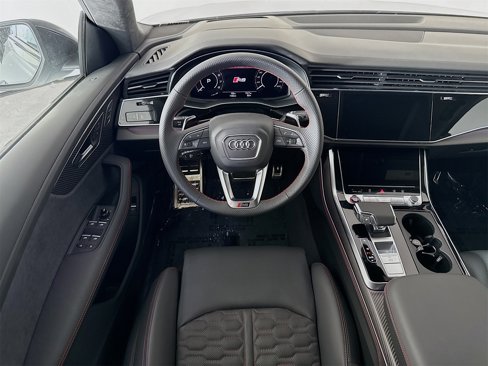 New 2025 Audi RS Q8 performance image 24