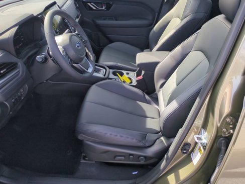 New 2025 Subaru Forester Limited image 15