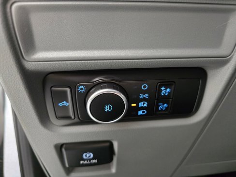 Used 2023 Ford F150 XLT image 23