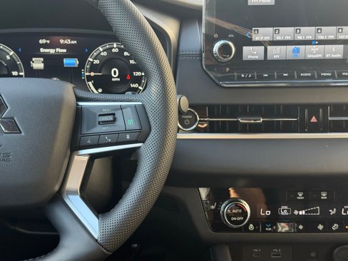 New 2025 Mitsubishi Outlander SEL Black Edition image 10