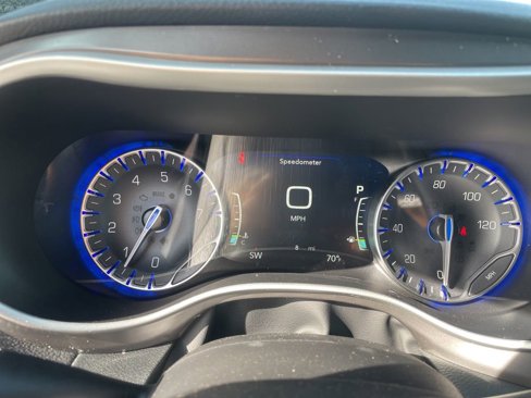 New 2026 Chrysler Pacifica Select image 21