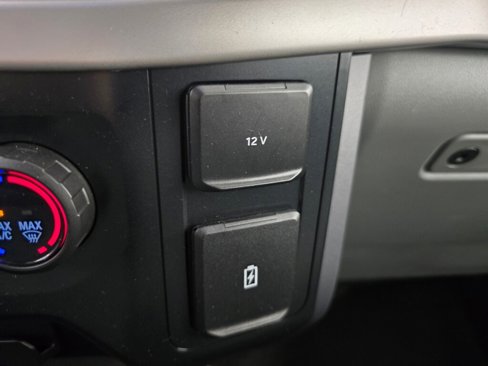 Used 2023 Ford F150 XLT image 33