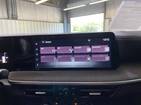 Used 2025 Nissan Kicks SV image 37