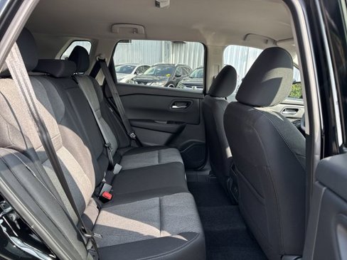 New 2026 Nissan Rogue SV image 28