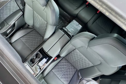 New 2025 Audi S8 image 19