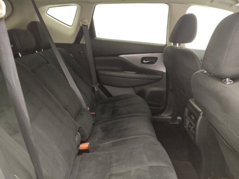 Used 2019 Nissan Murano S image 19