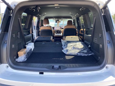 New 2026 Nissan Armada SL image 25