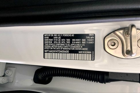 New 2026 Porsche Cayenne image 23