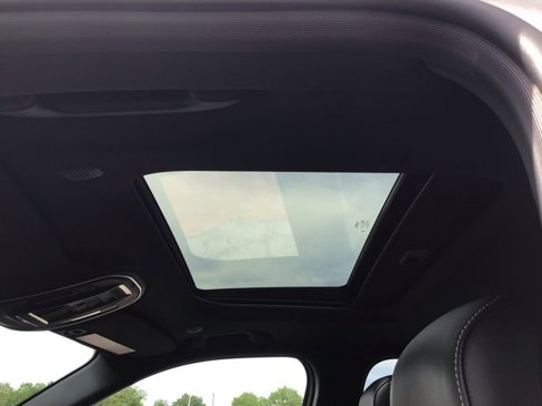 New 2025 Jeep Grand Cherokee Altitude image 18